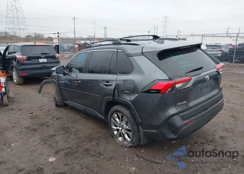 2021 Toyota Rav4 Xle Premium z USA, uszkodzony, nr VIN 2T3A1RFV4MC184144